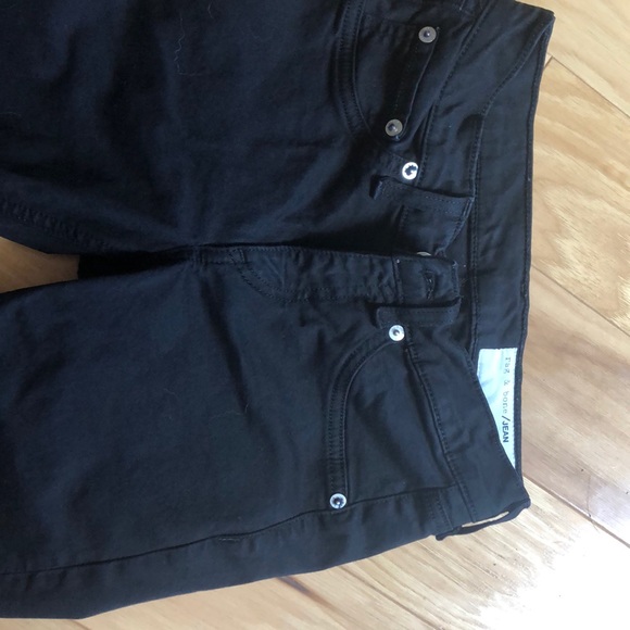 Rag and Bone Black Jeans - Picture 3 of 6